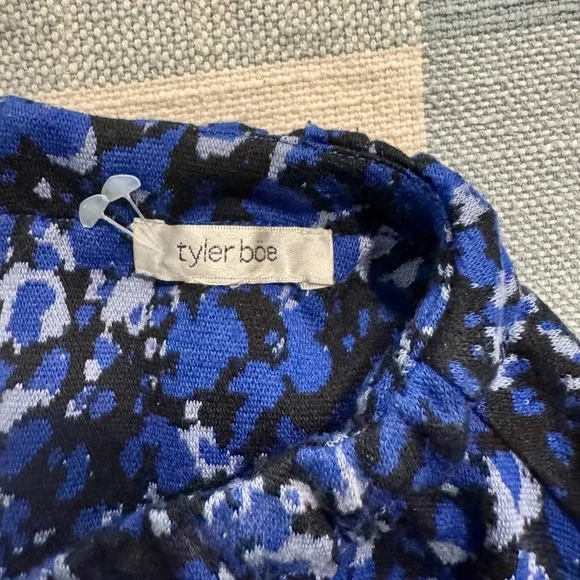 Tyler Boe Black and Blue Knit Dress - Picture 2 of 2